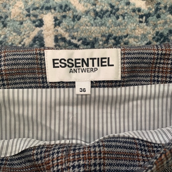 Essentiel Entwerp plaid skirt - Picture 12 of 13
